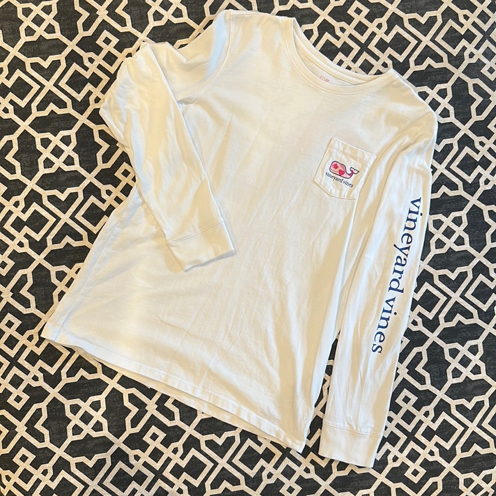 Vineyard Vines Valentines long sleeve tee
